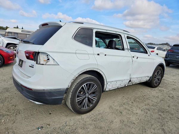 2018 VOLKSWAGEN TIGUAN SE, 4Motion SEL