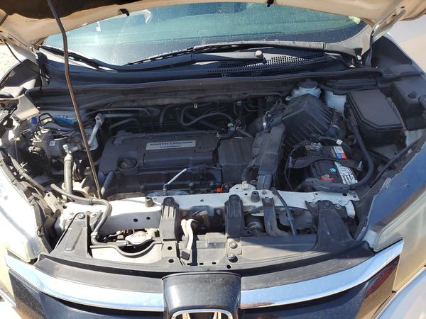 2015 HONDA CRV LX — Engine bay