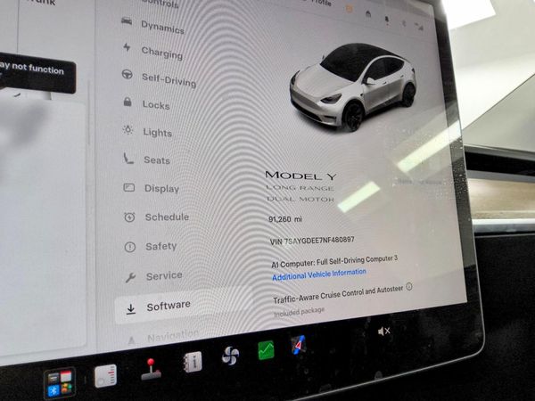 2022 TESLA MODEL Y