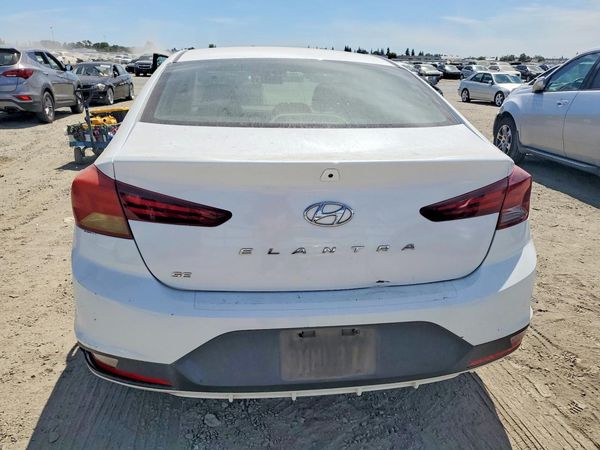 2019 HYUNDAI ELANTRA SE