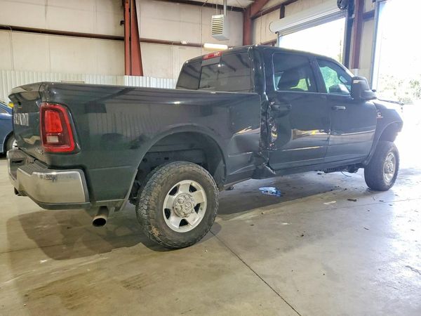 2025 RAM 2500