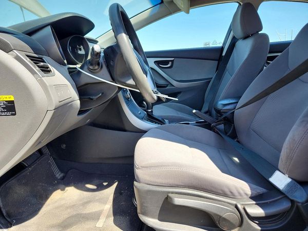 2016 HYUNDAI ELANTRA