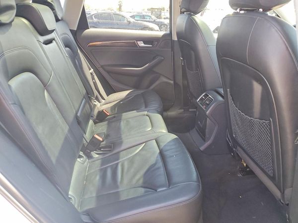 2013 AUDI Q5 Premium Plus