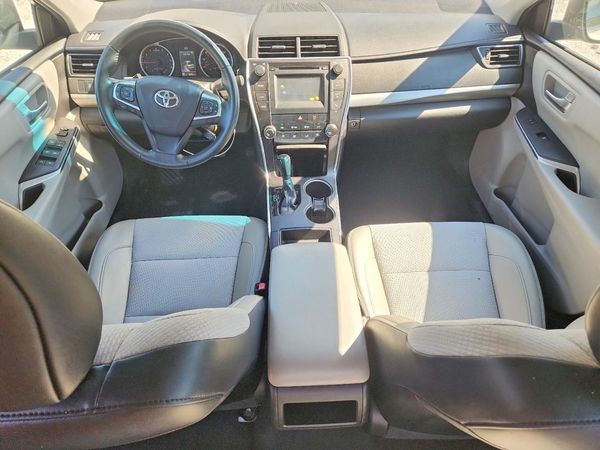 2016 TOYOTA CAMRY