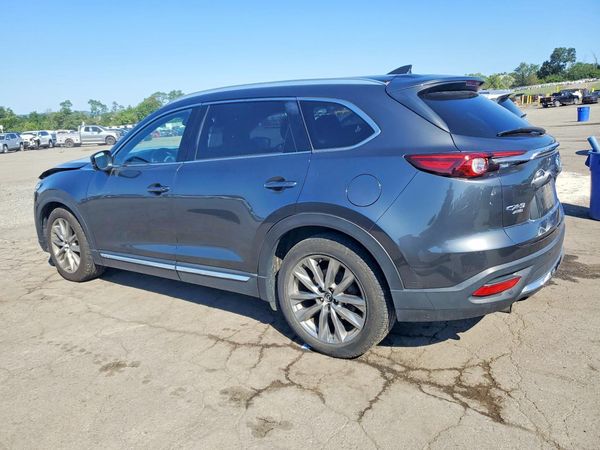 2017 MAZDA CX-9 Signature