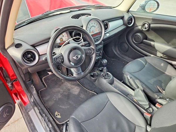 2012 MINI COOPER