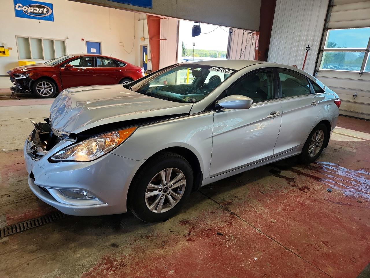 2013 HYUNDAI SONATA GLS/ GLS Popular