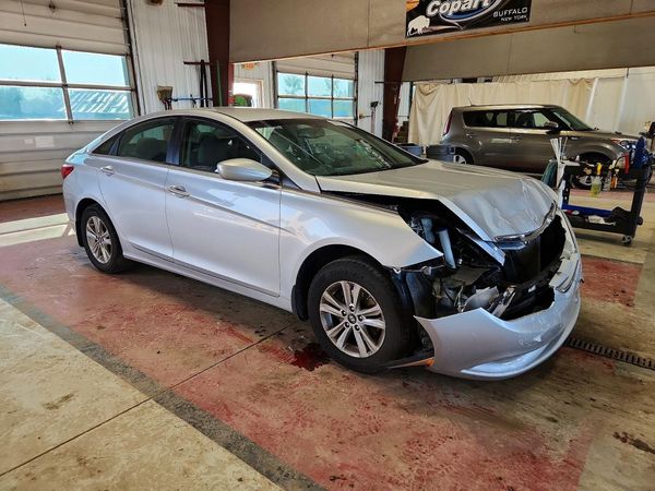 2013 HYUNDAI SONATA GLS/ GLS Popular