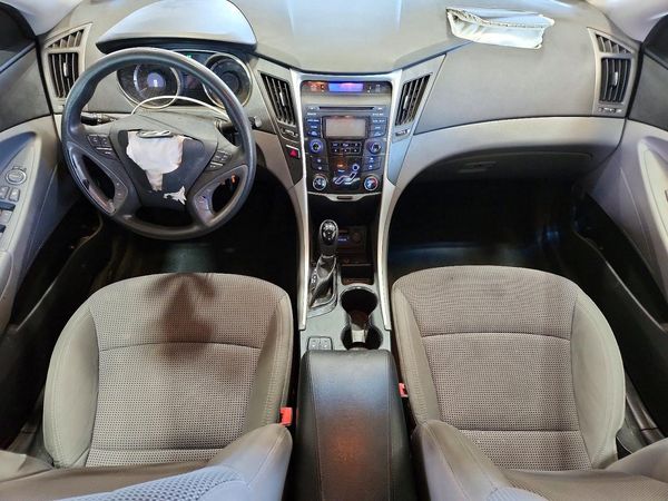 2013 HYUNDAI SONATA GLS/ GLS Popular