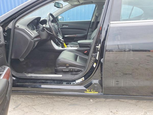 2015 ACURA TLX Base