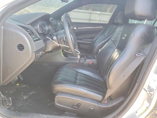 2023 CHRYSLER 300 300S — DENT