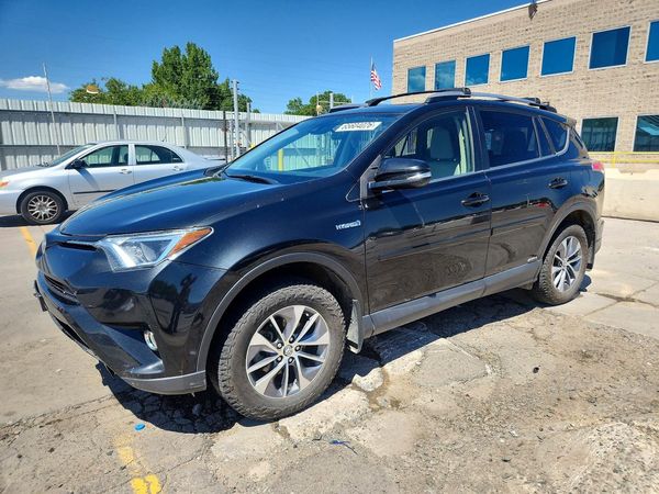 2017 TOYOTA RAV4 LE/XLE Hybrid