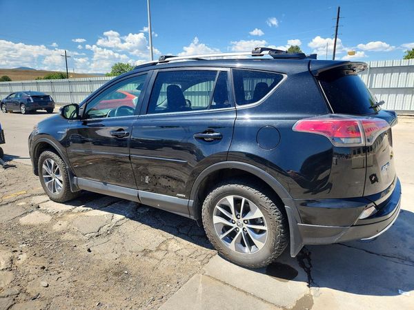 2017 TOYOTA RAV4 LE/XLE Hybrid