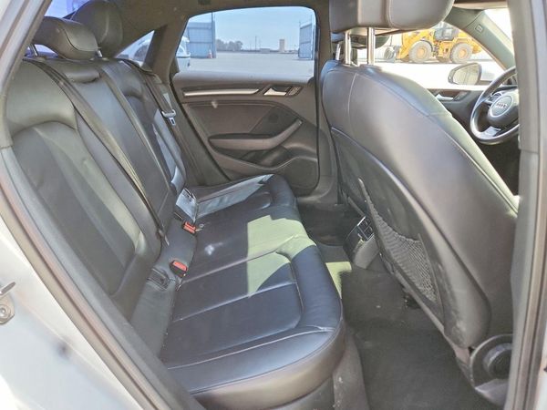 2015 AUDI A3 Premium Plus