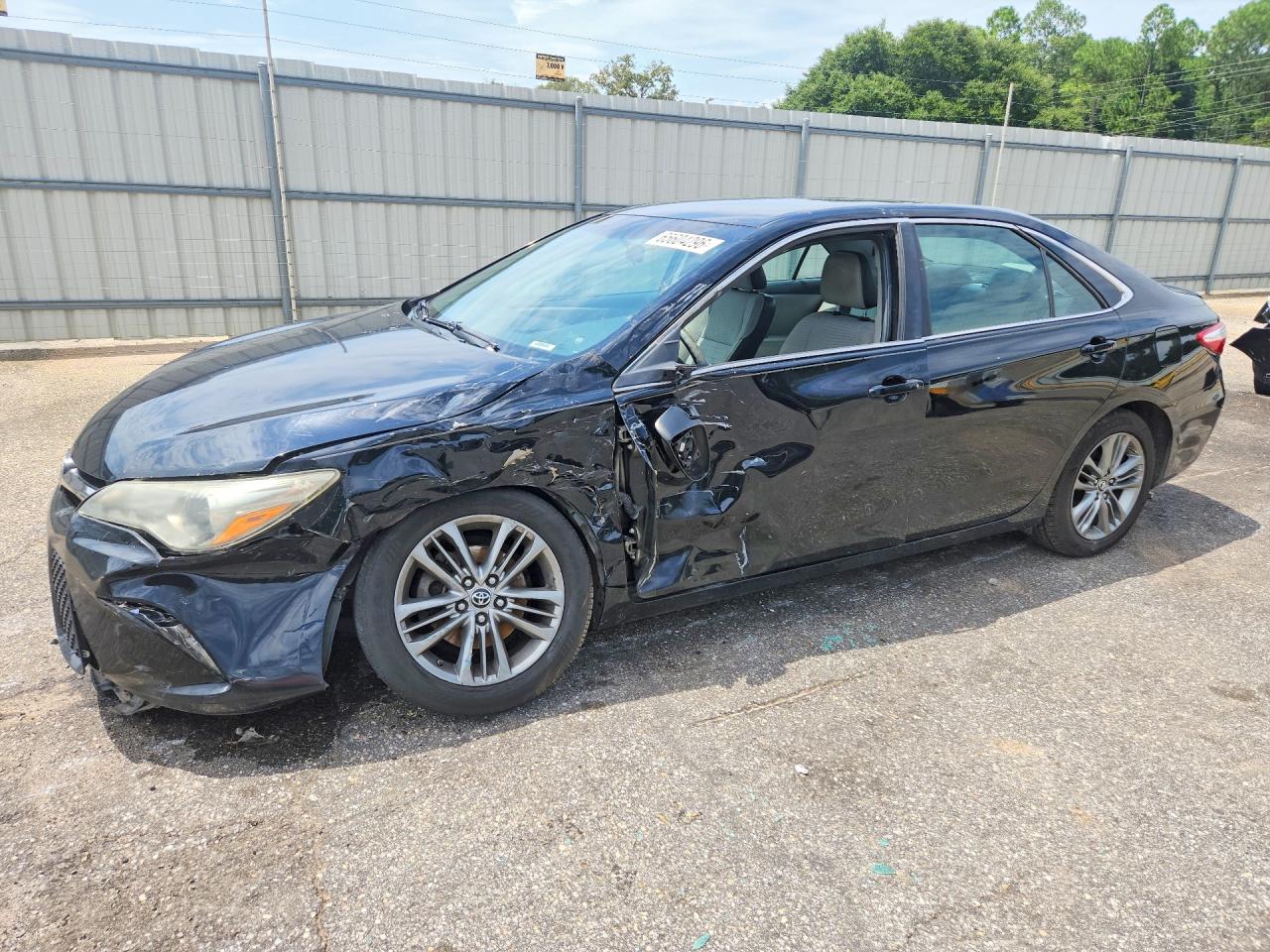 2015 TOYOTA CAMRY