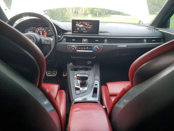 2018 AUDI S4