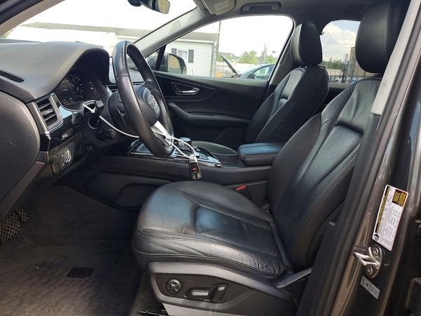 2018 AUDI Q7