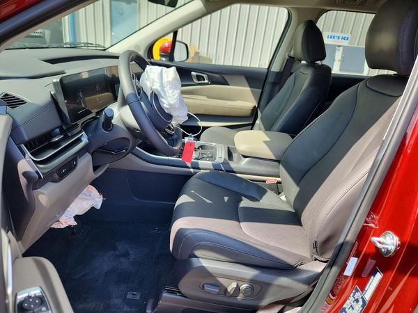 2026 KIA CARNIVAL