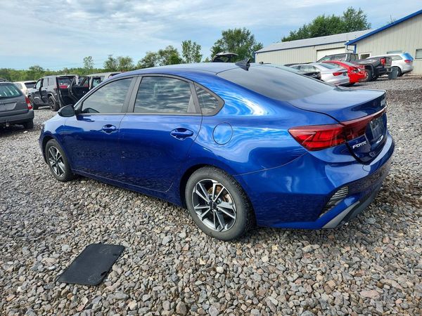2022 KIA FORTE FE, LXS