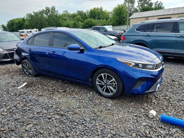 2022 KIA FORTE FE, LXS