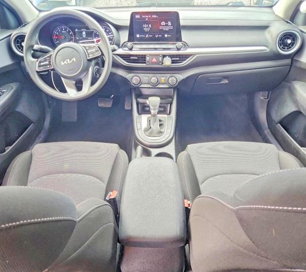 2022 KIA FORTE FE, LXS