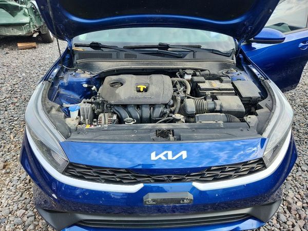 2022 KIA FORTE FE, LXS