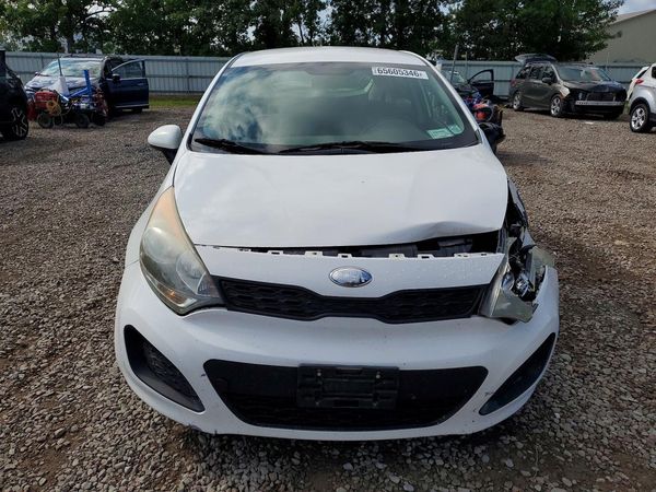 2013 KIA RIO