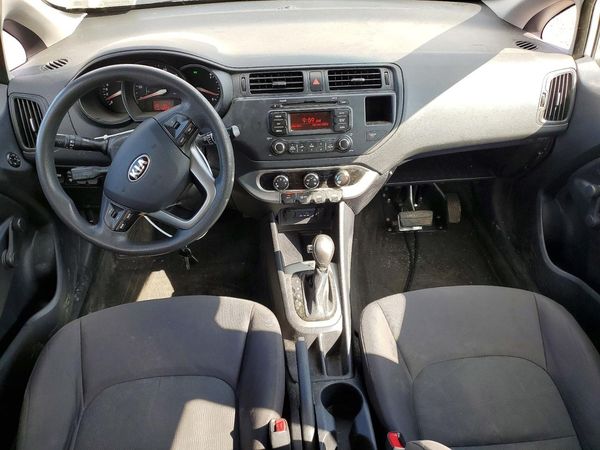 2013 KIA RIO
