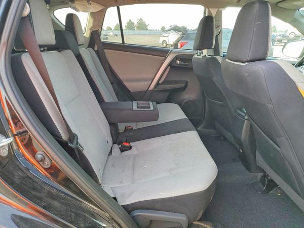 2016 TOYOTA RAV4 XLE (M Grade)