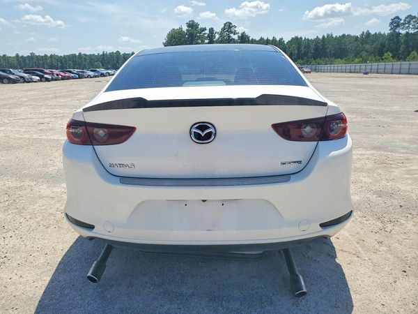 2023 MAZDA 3 Preferred Package