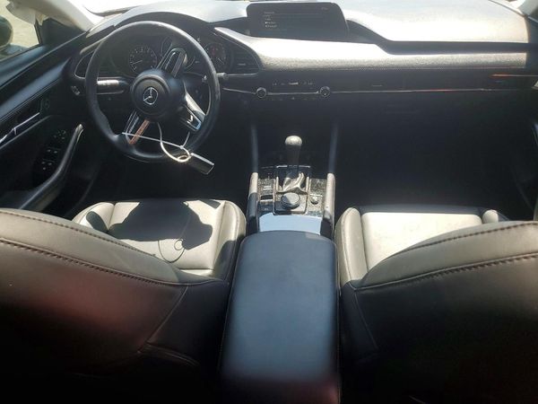 2023 MAZDA 3 Preferred Package