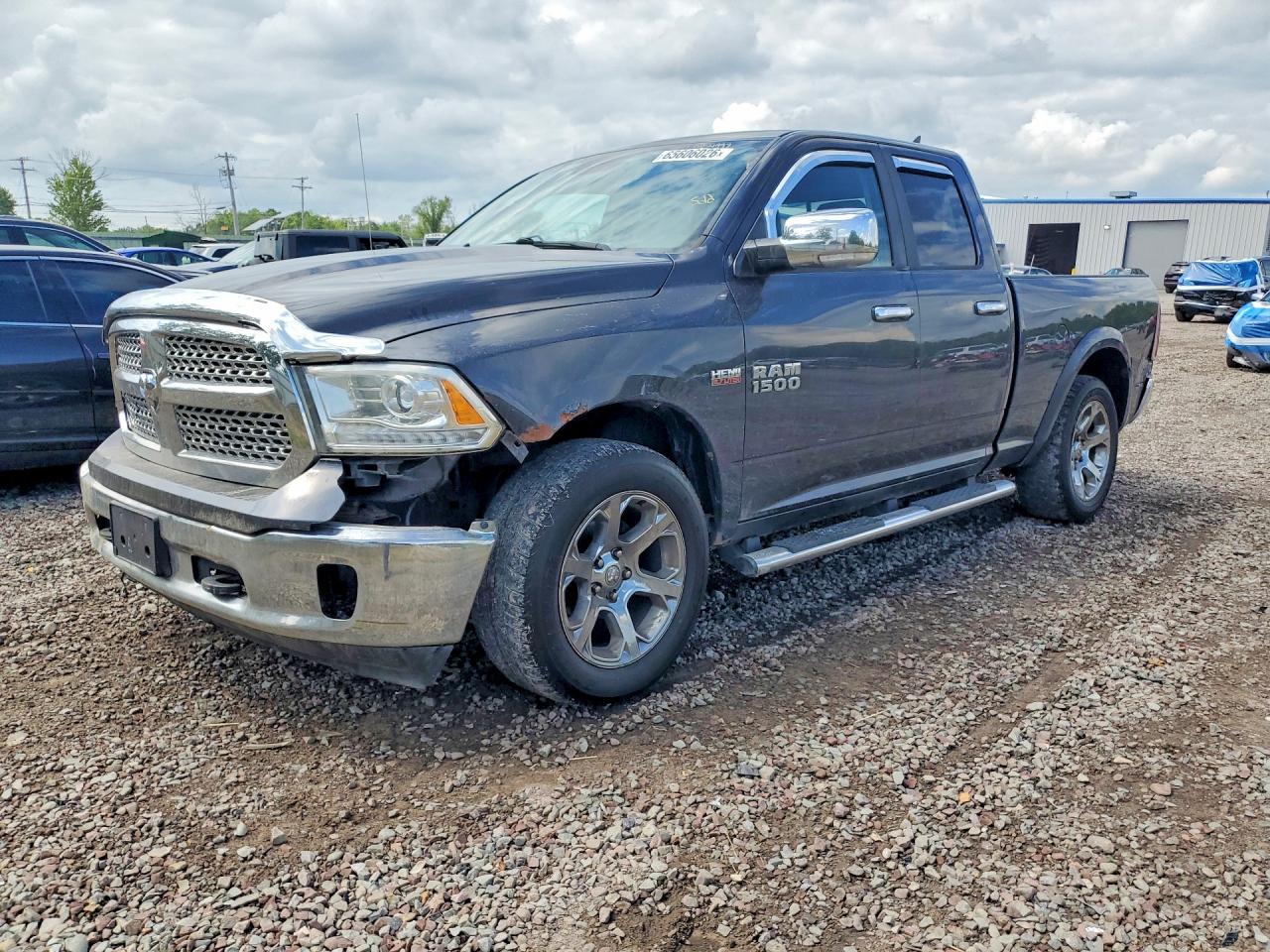 2017 RAM 1500 LARAMIE QUAD CAB 4X4