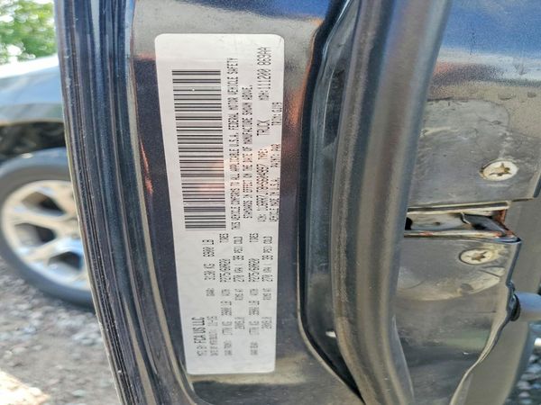 2017 RAM 1500 LARAMIE QUAD CAB 4X4