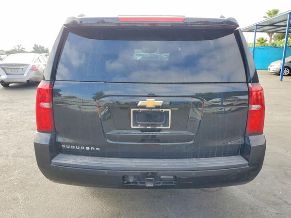 2019 CHEVROLET SUBURBAN LT