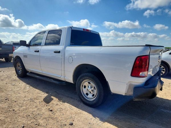 2015 RAM 1500 ST