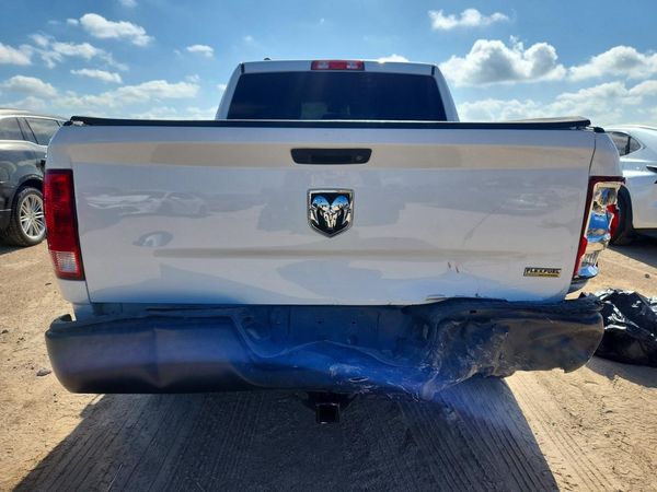 2015 RAM 1500 ST