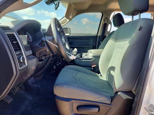 2015 RAM 1500 ST