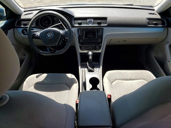 2017 VOLKSWAGEN PASSAT S