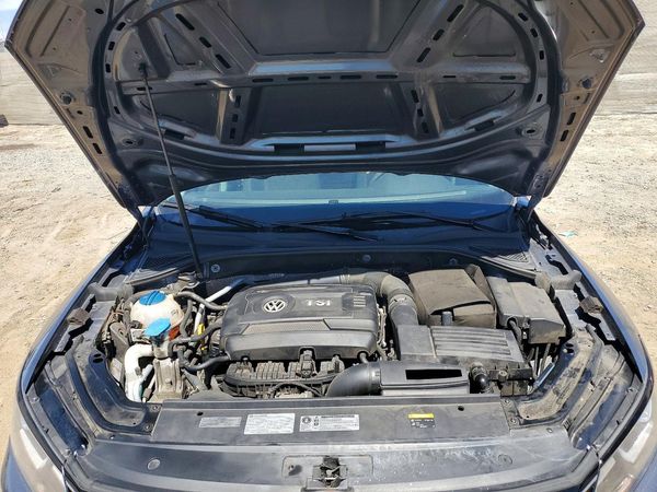 2017 VOLKSWAGEN PASSAT S