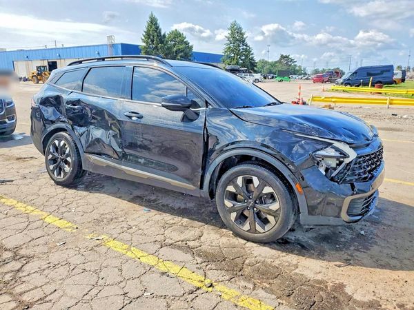2023 KIA SPORTAGE X-LINE