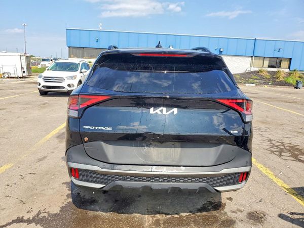2023 KIA SPORTAGE X-LINE