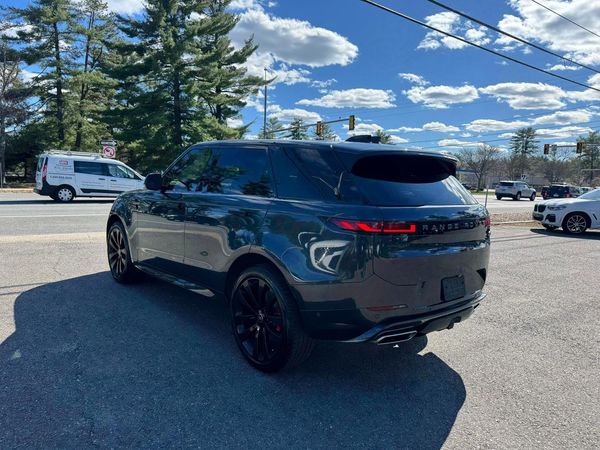 2023 LAND ROVER RANGE ROVER SPORT P400 Dynamic SE