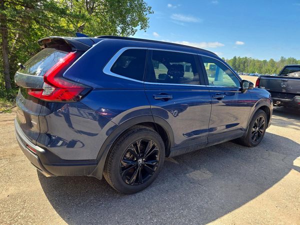 2025 HONDA CR-V