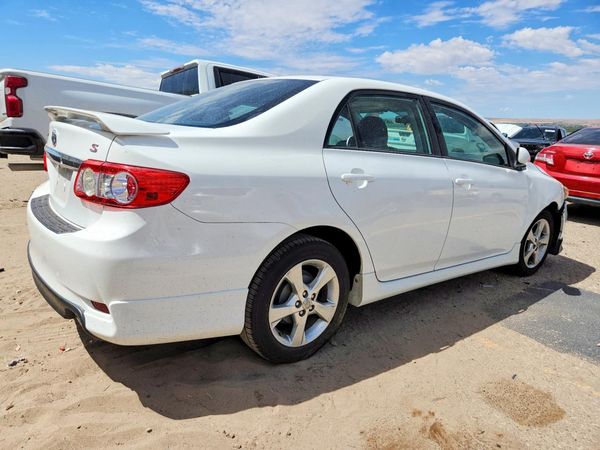 2013 TOYOTA COROLLA