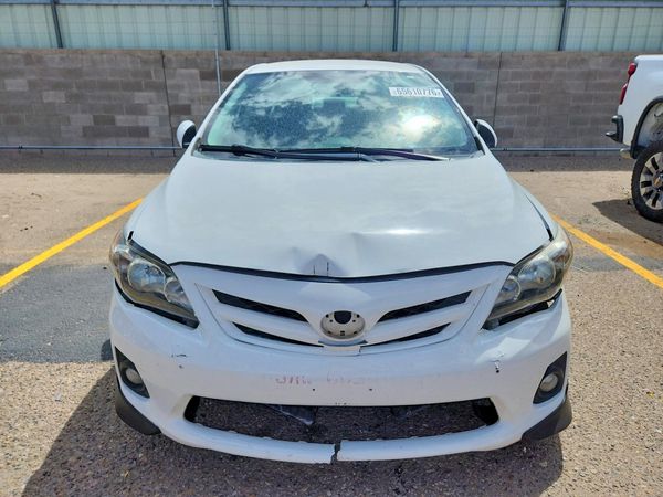 2013 TOYOTA COROLLA