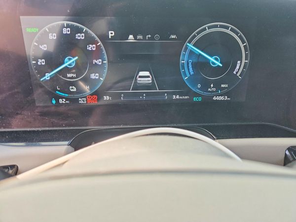 2023 KIA NIRO