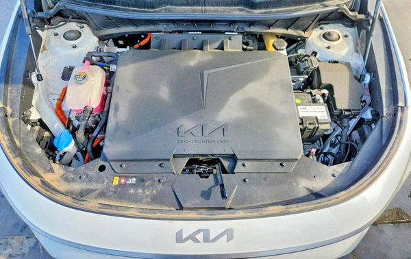 2023 KIA NIRO