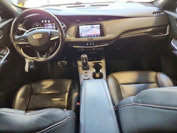 2020 CADILLAC XT4