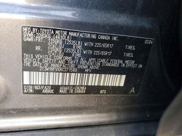 2024 TOYOTA RAV4 XLE