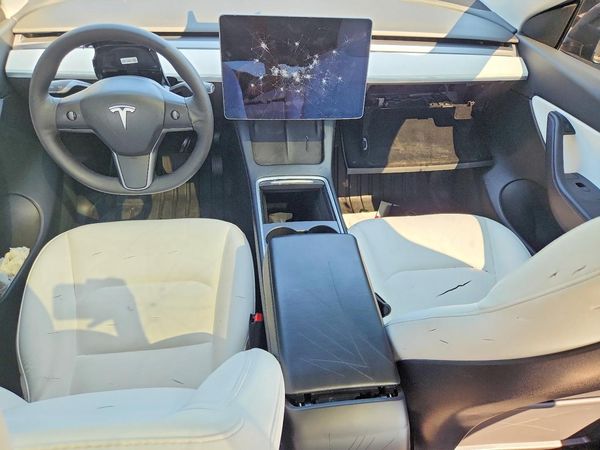 2021 TESLA MODEL Y